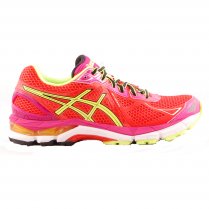 Asics Women's GT-2000 3 Trainer Red